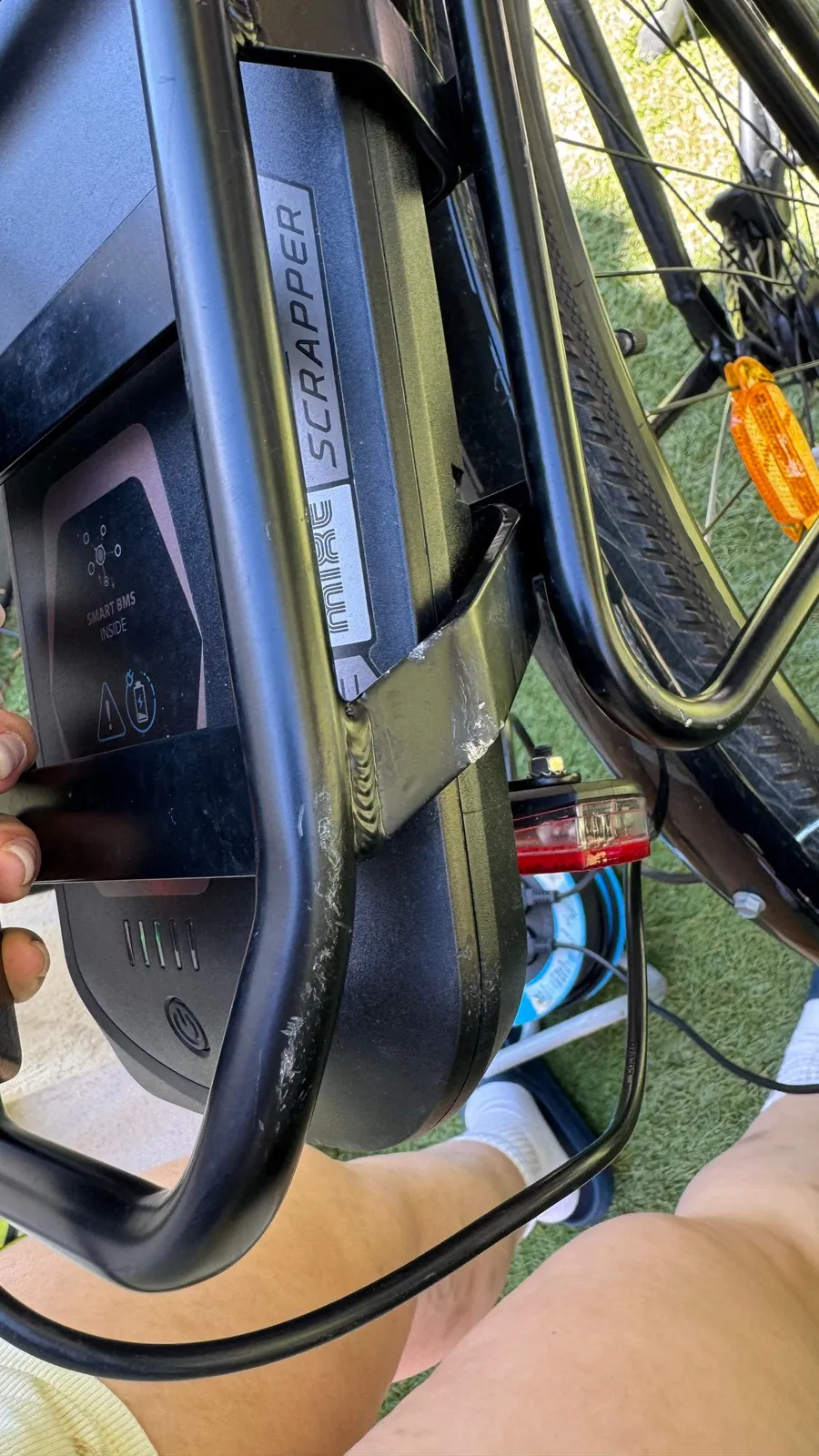 Odd angle on a bike frame and display, dizzying