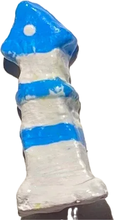 Blue and white clay lighthouse magnet
